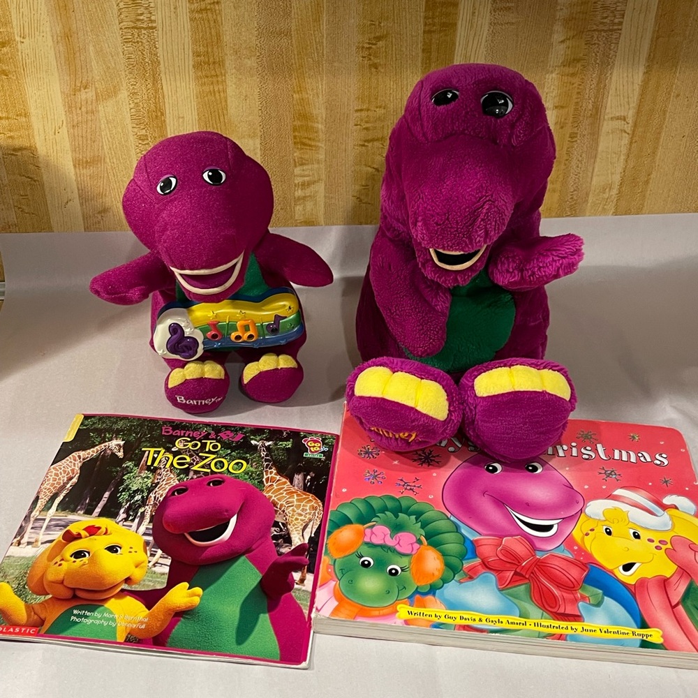 1992 2 BARNEY Puppet Purple Dinosaur and book